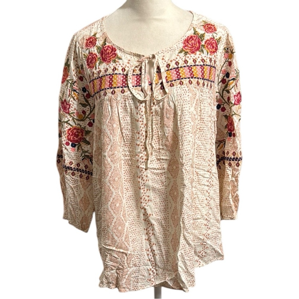 SAVANNA JANE boho hippie embroidered top